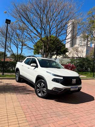 FIAT TORO 1.3 TURBO 270 FLEX FREEDOM AT6 FIAT TORO 1.3 TURBO 270 FLEX FREEDOM AT6